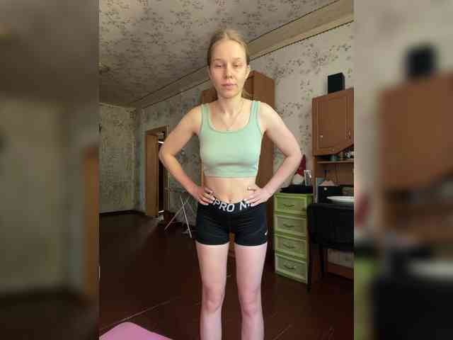 Milana22a webcam