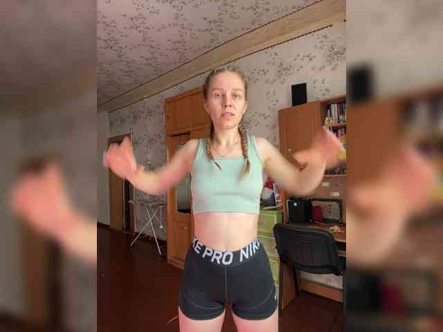 Milana22a webcam