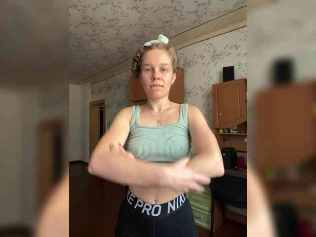 Milana22a webcam
