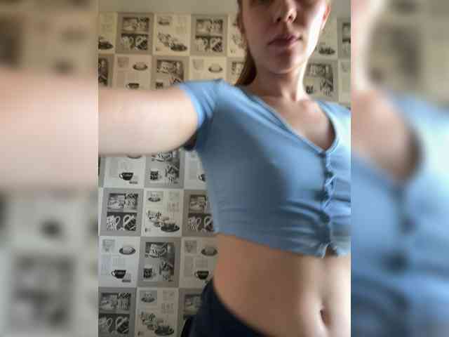Milana22a Live Webcam on BongaCams