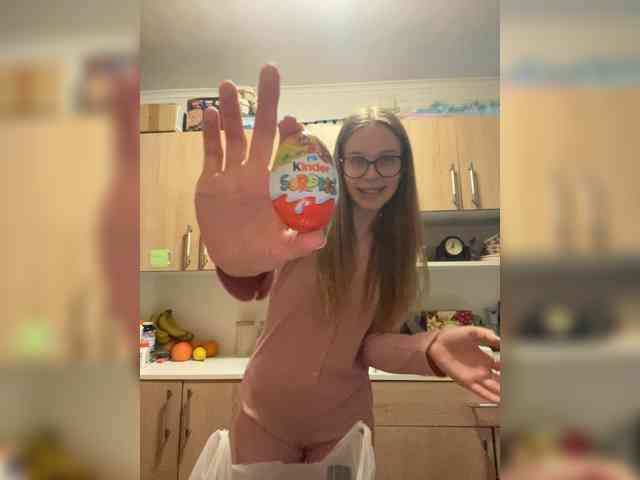 Milana22a webcam