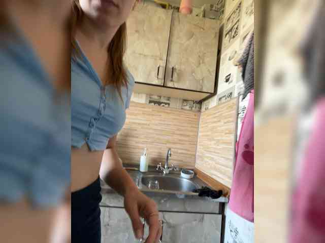 Milana22a webcam