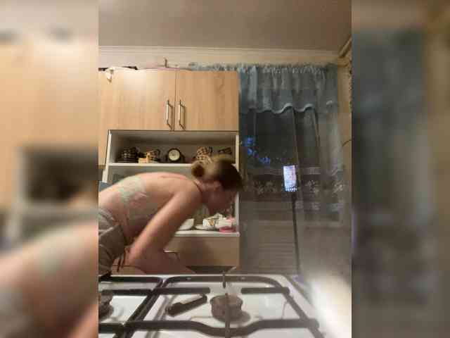 Milana22a webcam