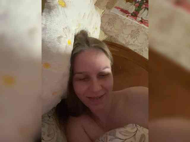 Milana22a webcam