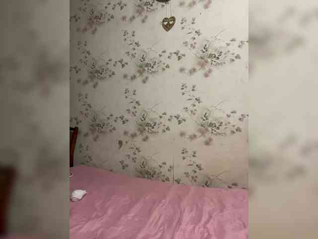 Milana22a webcam