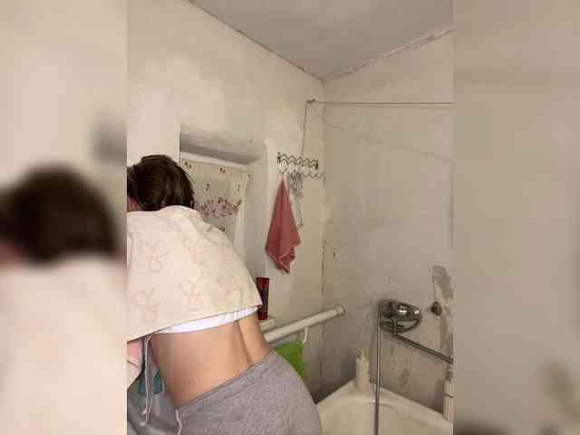 Milana22a webcam