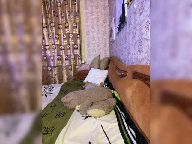Milana22a webcam