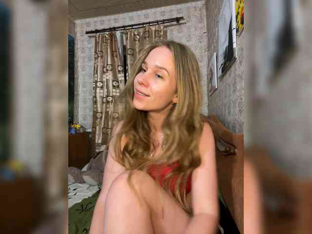 Milana22a webcam