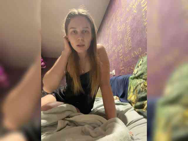 Milana22a webcam