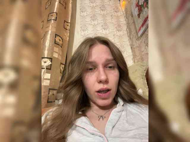 Milana22a webcam