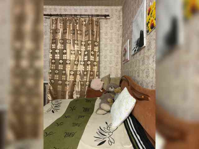Milana22a webcam