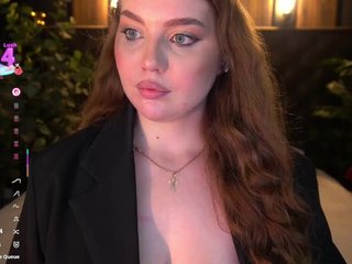 LuxSopphia Porn Show