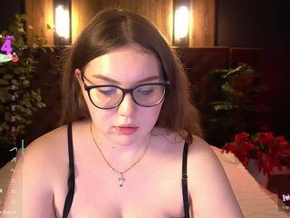 LuxSopphia Porn Show