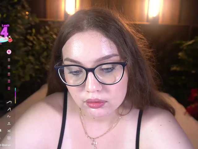 LuxSopphia live cam on BongaCams