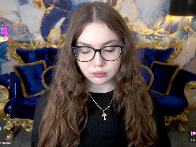 LuxSopphia live webcam show