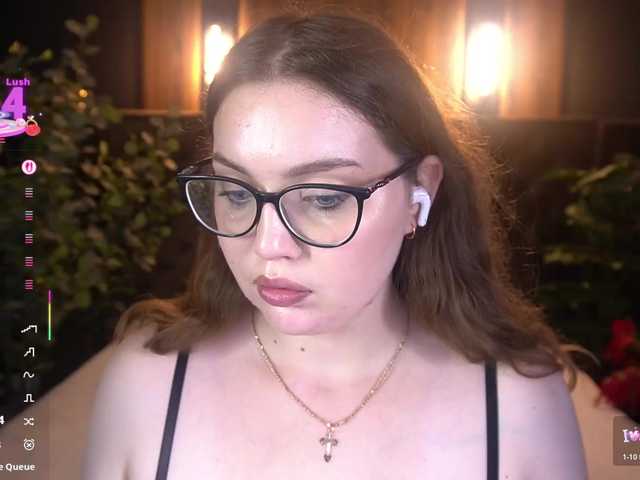 LuxSopphia live cam on BongaCams