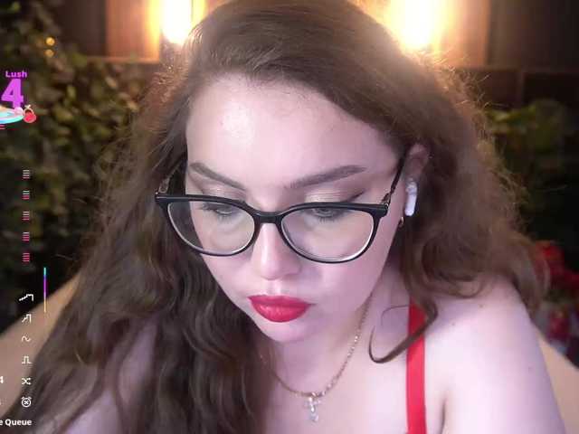 LuxSopphia live cam on BongaCams