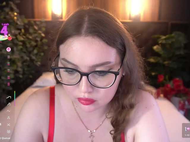 LuxSopphia live webcam show
