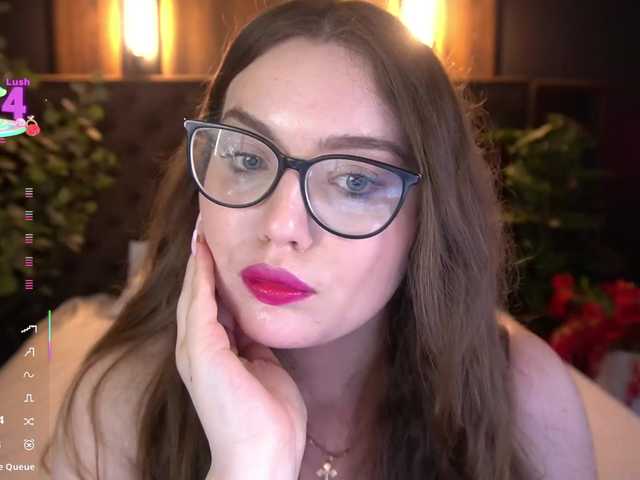LuxSopphia live cam on BongaCams