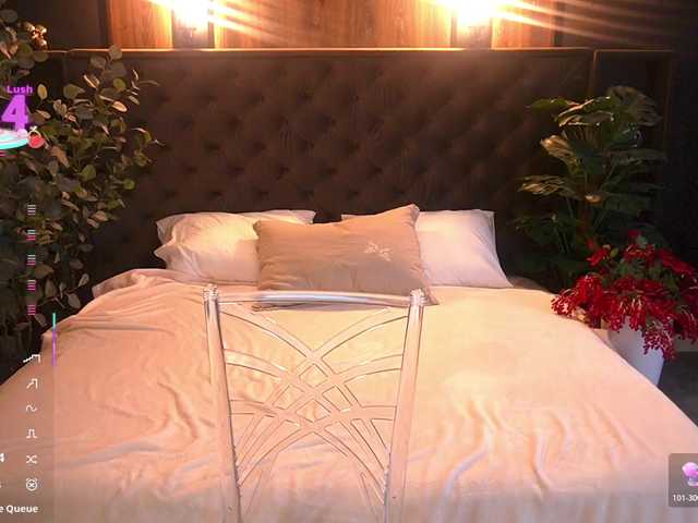 LuxSopphia live cam on BongaCams