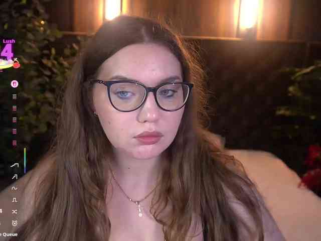 LuxSopphia webcam
