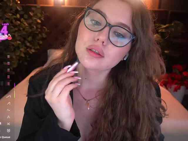 LuxSopphia webcam