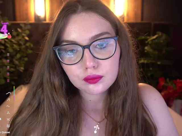 LuxSopphia webcam