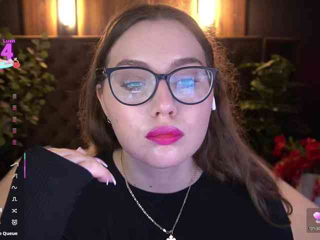 LuxSopphia webcam