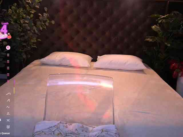 LuxSopphia webcam