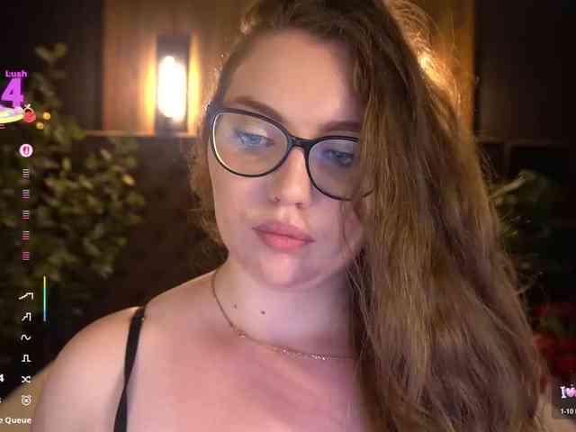 LuxSopphia webcam