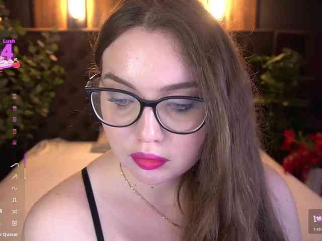 LuxSopphia webcam