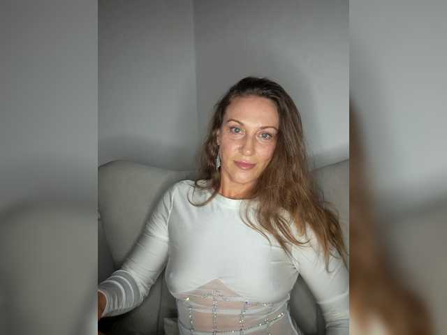 AnnyEcstasy live cam on BongaCams