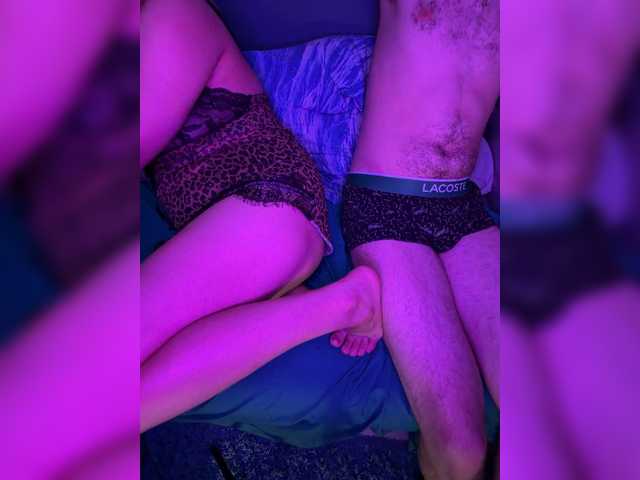 Lolab live cam on BongaCams