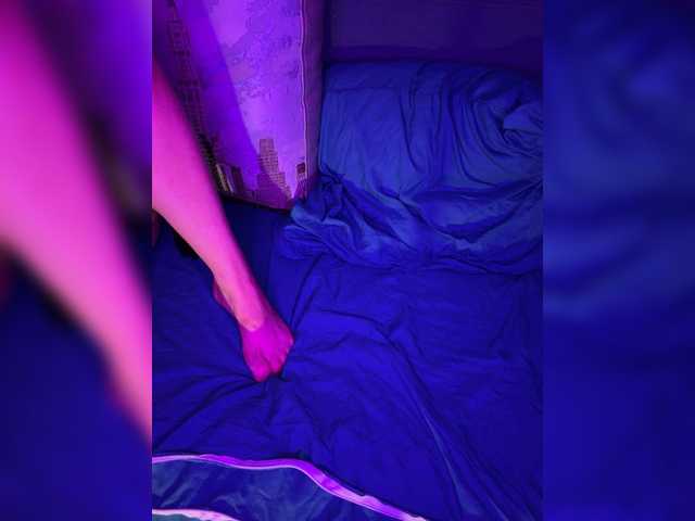 Lolab live cam on BongaCams