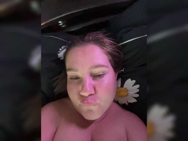 Kiki-03 live cam on BongaCams