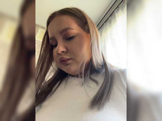 Kiki-03 live cam on BongaCams