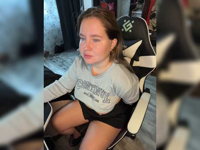 Kiki-03 live cam on BongaCams