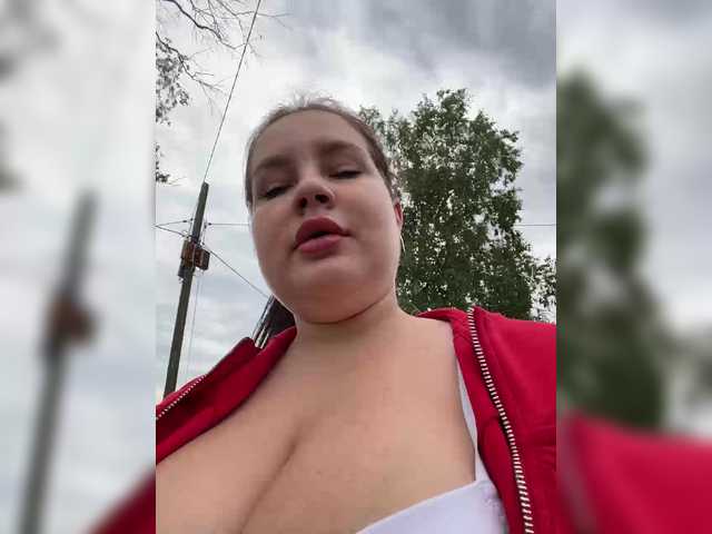 Kiki-03 live cam on BongaCams