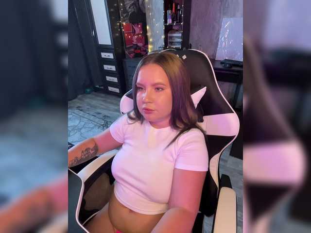 Kiki-03 live cam on BongaCams