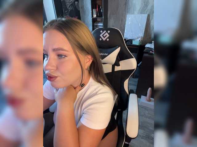 Kiki-03 live cam on BongaCams