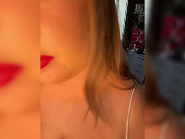Kiki-03 live cam on BongaCams