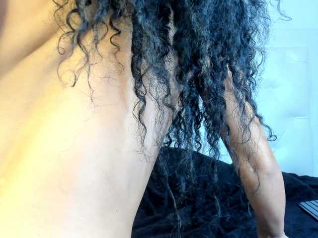 rouse-sexy-hotxx77 live webcam show