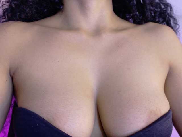 rouse-sexy-hotxx77 live cam on BongaCams