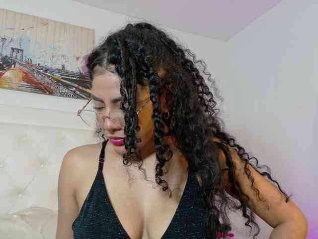 rouse-sexy-hotxx77 webcam