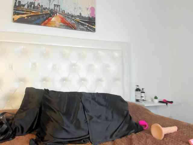 rouse-sexy-hotxx77 webcam