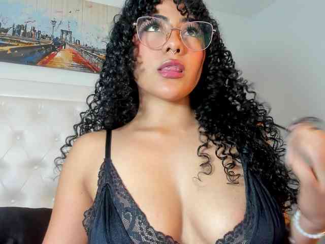 rouse-sexy-hotxx77 webcam