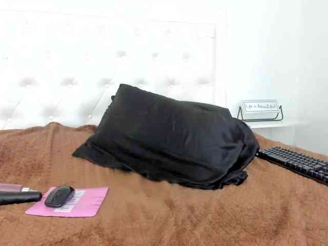 rouse-sexy-hotxx77 webcam