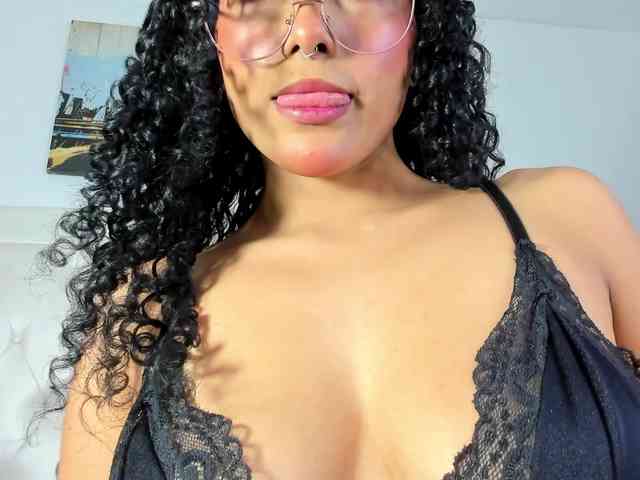 rouse-sexy-hotxx77 webcam