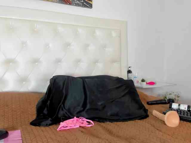 rouse-sexy-hotxx77 webcam