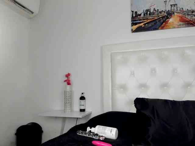 rouse-sexy-hotxx77 webcam